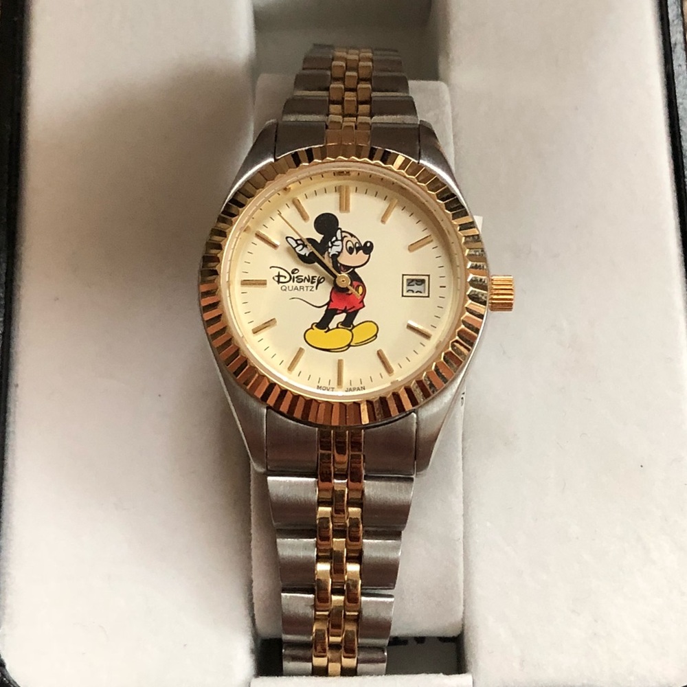 Disney Time Works watch - Picture 2 of 6